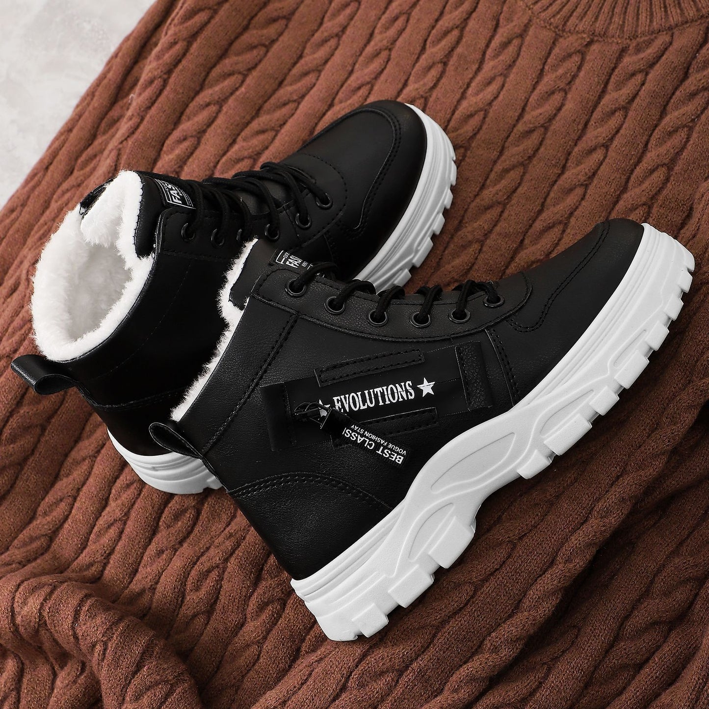 Unityfoot DZ-WM02 Women's Sport Sneaker